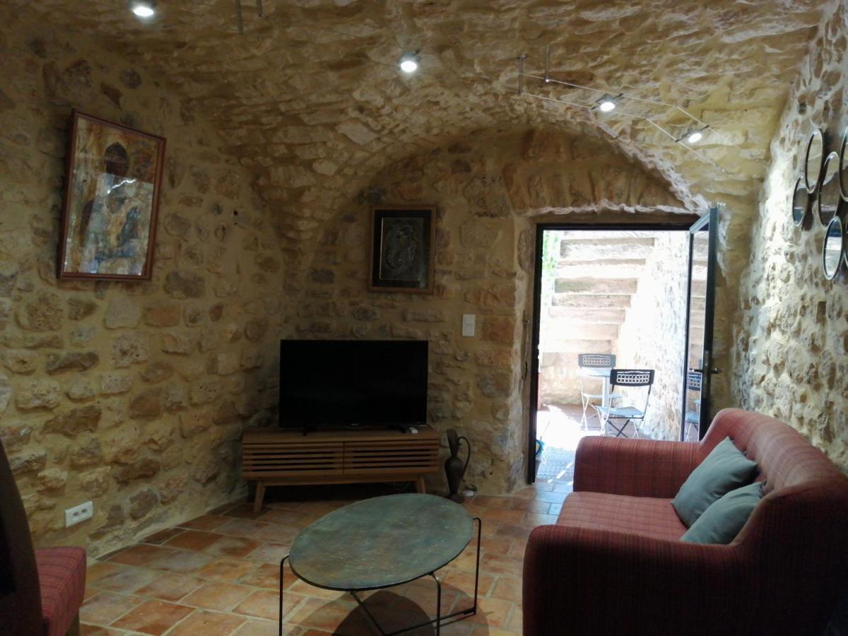 Gite D'Emeline Bourdic Exterior foto