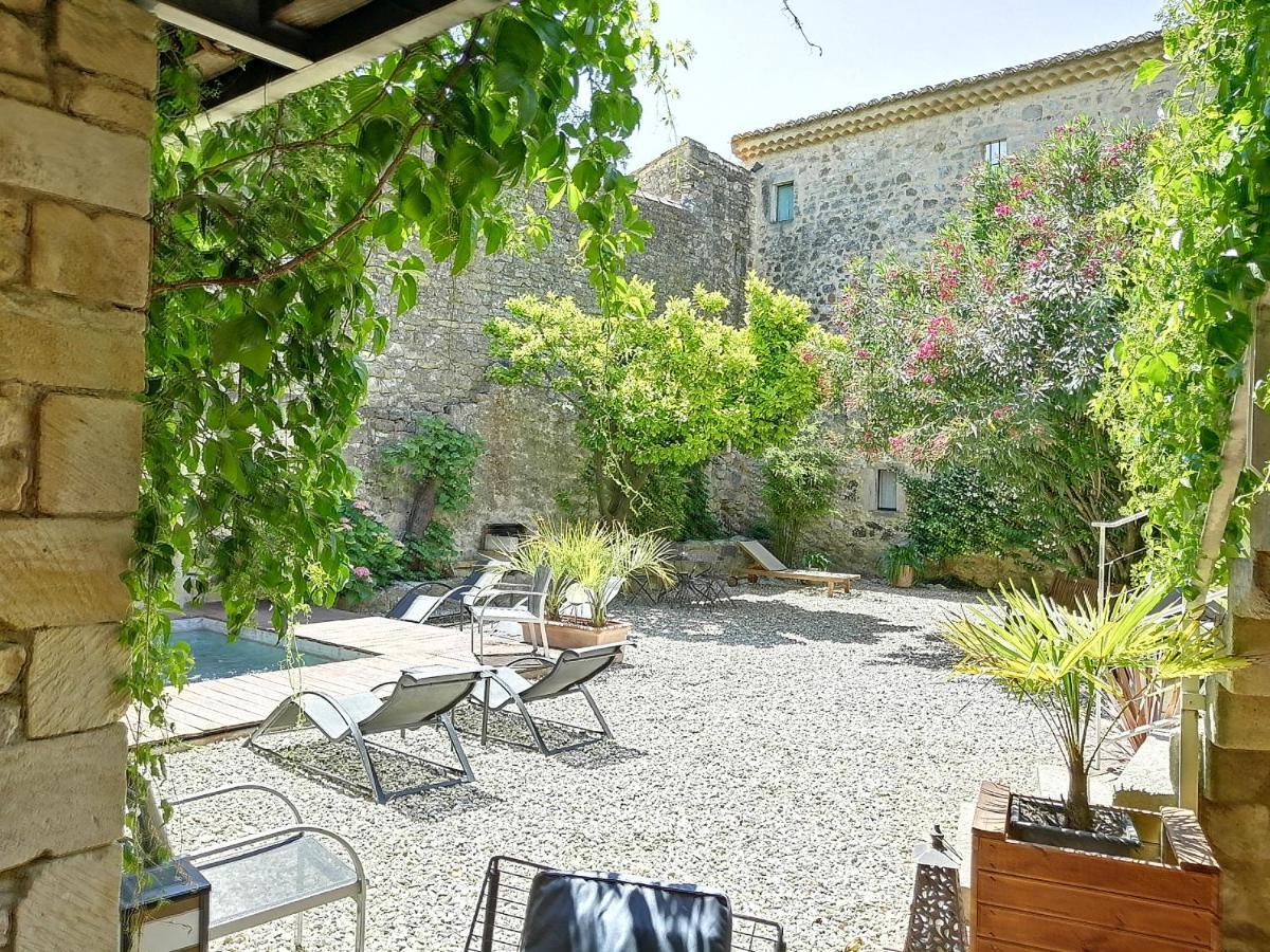 Gite D'Emeline Bourdic Exterior foto